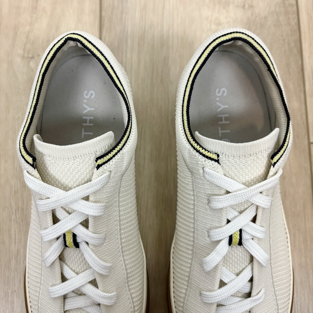 Rothy’s The Lace Up Low Top Sneakers in Vanilla Size 8 - Picture 5 of 14